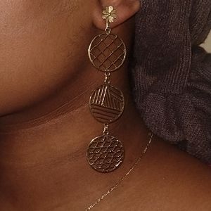 18k gold earrings